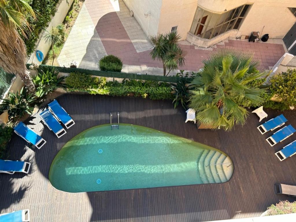 Apartamento Fabuloso apartamento familiar con piscina en Salou Exterior foto
